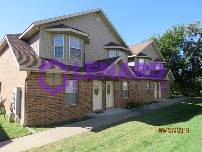 Building Photo - 1418 Frosty Dr Unit 1418 #2