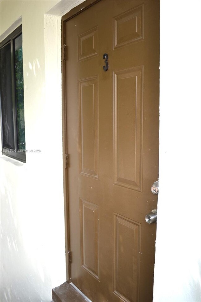 Photo - 1035 SW 4th St Unit 3