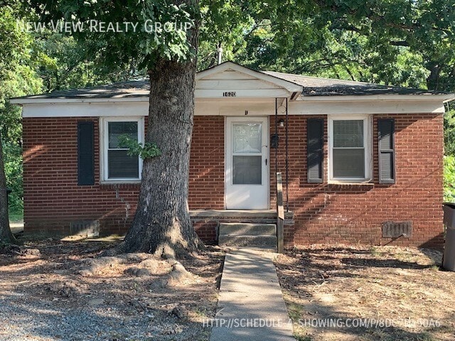 Building Photo - 1620 Lasalle St Unit 2