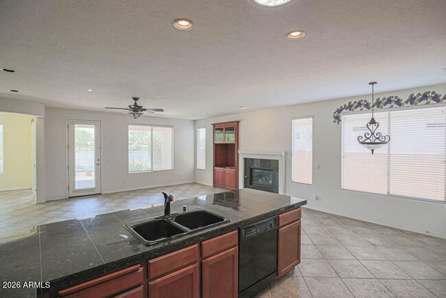 Photo - 19473 N 110th Ave