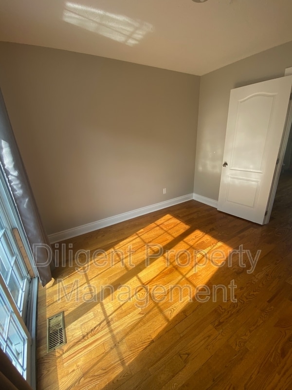 Photo - 1260 Pulpit Rd