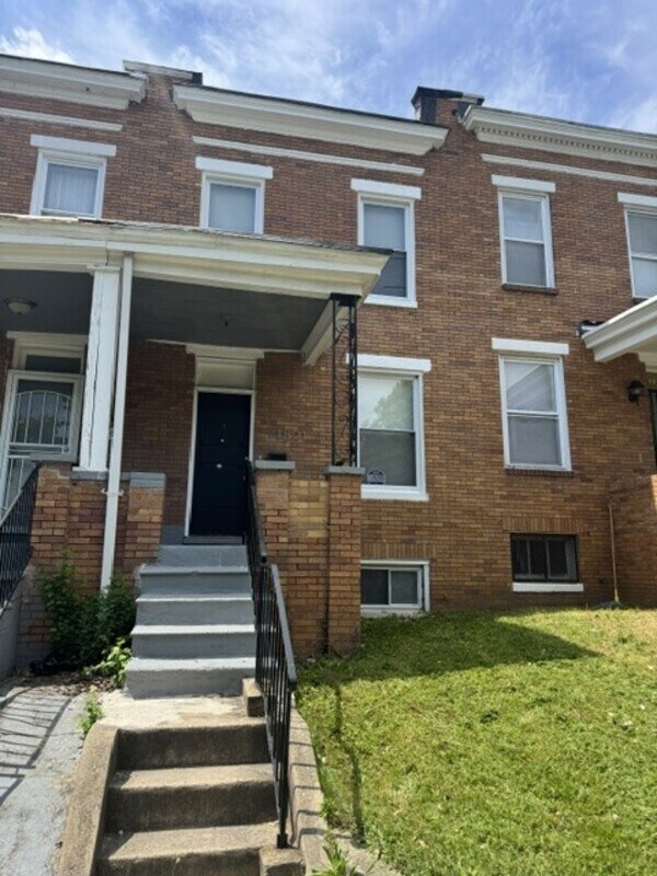 Photo - 1521 Montpelier St
