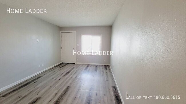 Photo - 2254 E Broadway Rd Unidad B