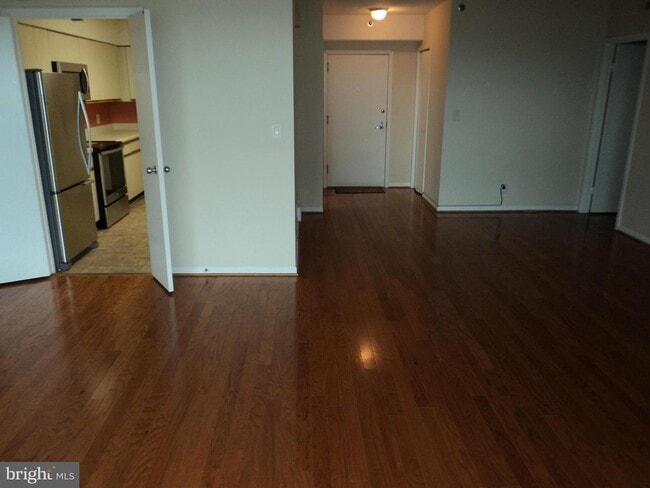 Hardwood floors - 5505 Seminary Rd Unit 607