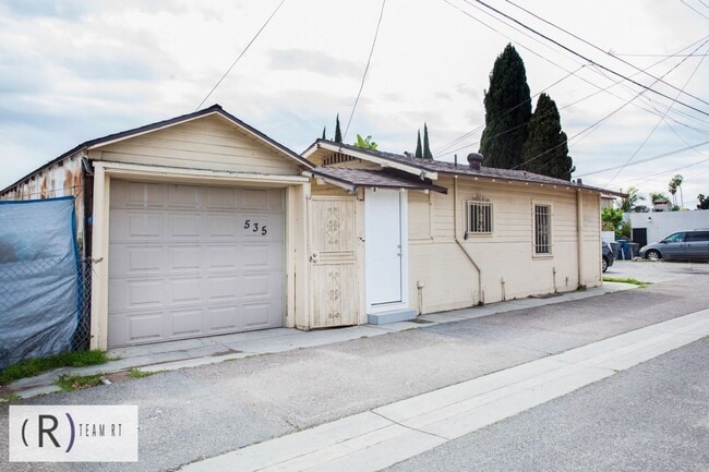 Photo - La Habra Unit 535 Back house