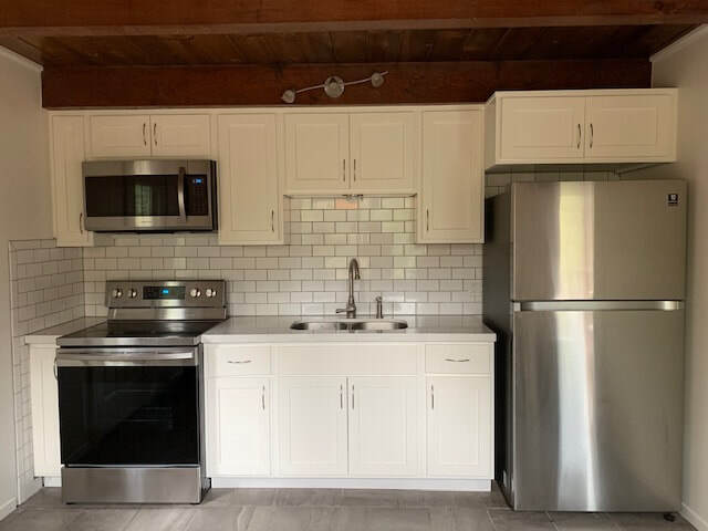 Photo - 52665 Sylvan Way