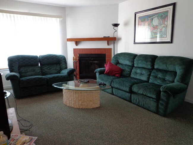 Photo - 547 N Deer Run Dr