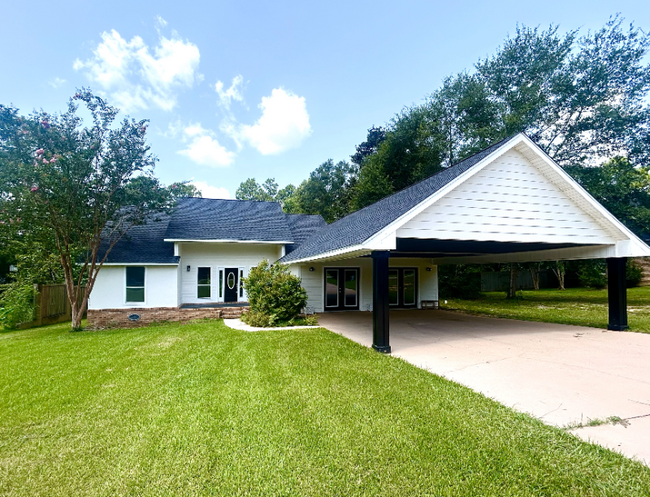 Photo - 13043 Sullivan Ln House