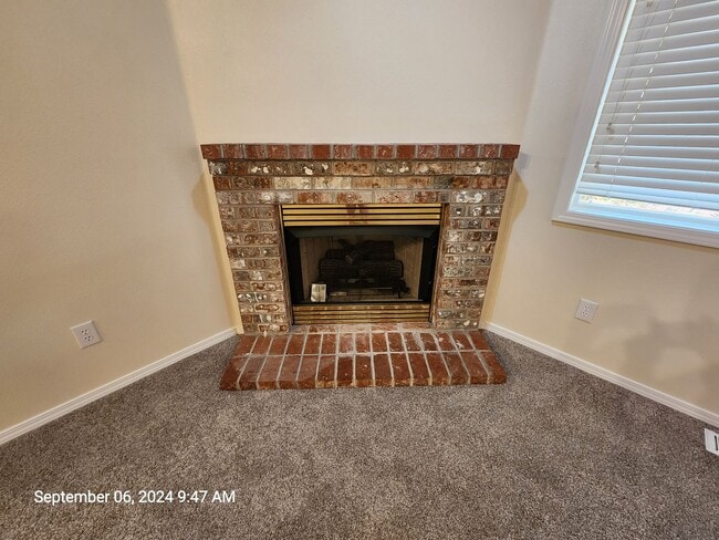 Photo - 531 SW Honeysuckle Ct