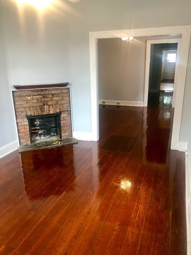 Photo - Classic shotgun located right off Magazine...