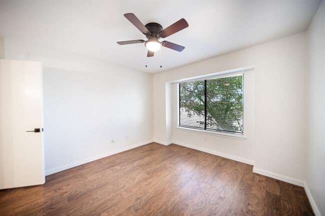 1740 Timber Ridge Rd Unit 124