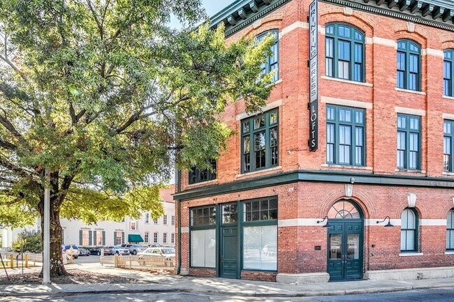 Photo - 215 N Court St Apartment Unit 14