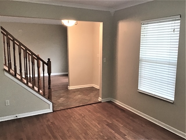 Photo - 753 Lakefield Dr