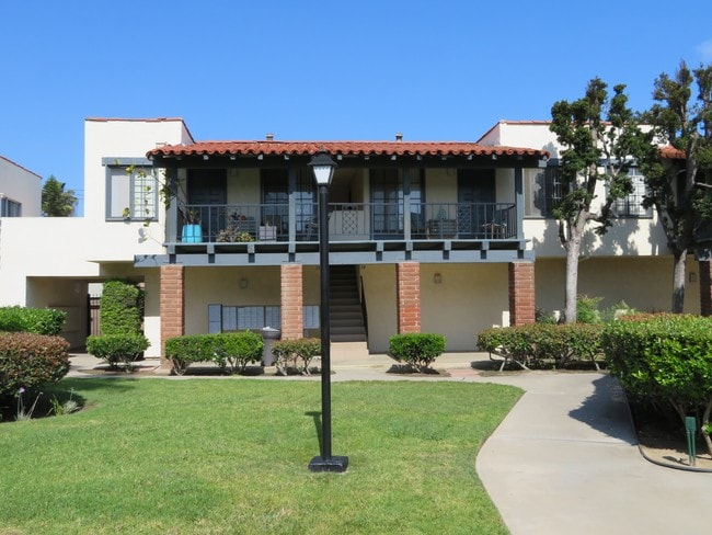 Tustin Villas Apartments - Tustin Villas Apartments