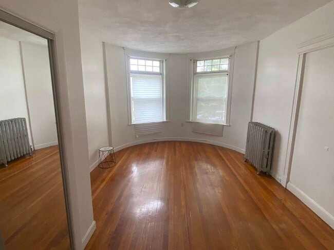 Photo - 1905 Beacon St Unit 2F