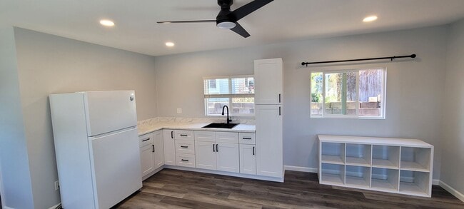 Building Photo - Ohana in Wailuku-Available Now! Rental
