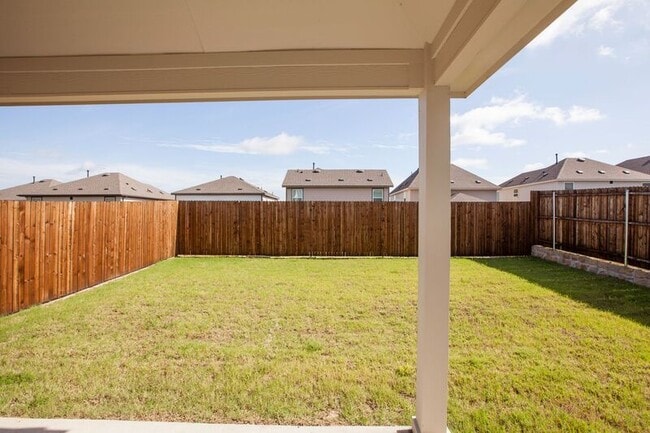 Photo - 514 Weller Rd
