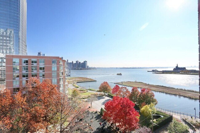 Photo - 1 Greene St Unit 609