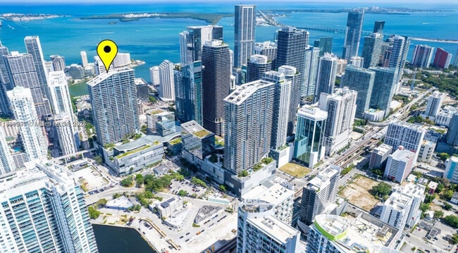 Photo - 68 SW 6th St