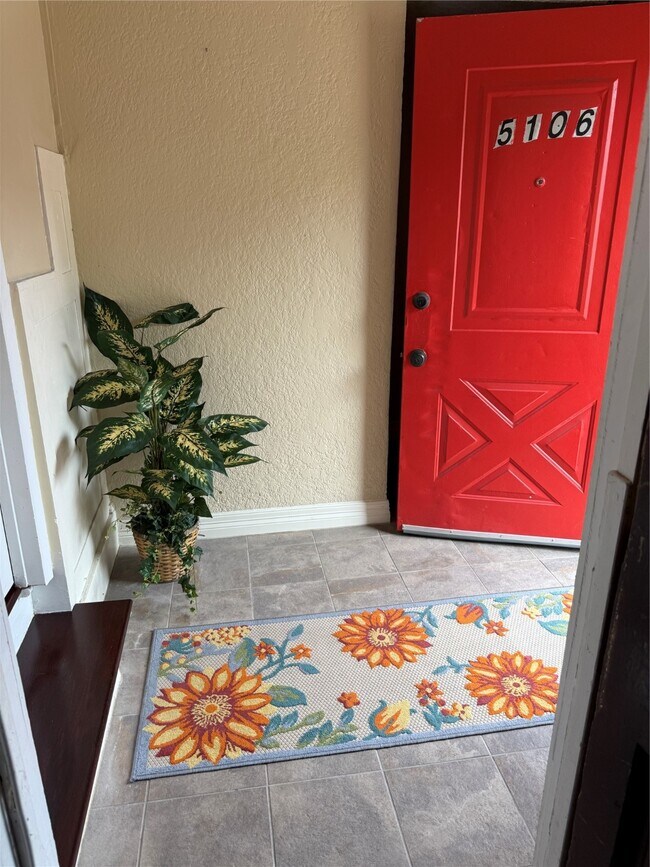 Photo - 5106 Jackson St