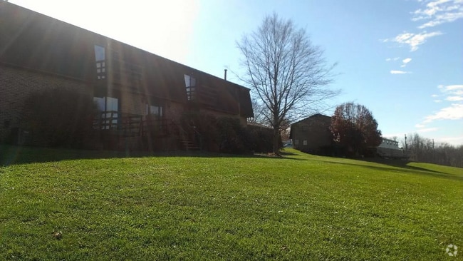 Building Photo - 17041 Wilby Ln Rental
