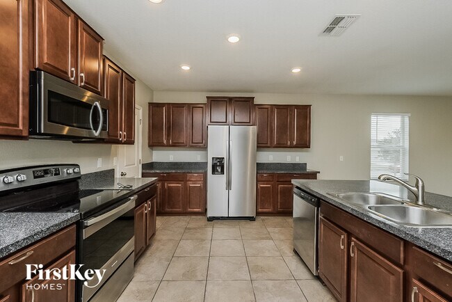 Photo - 10111 Crested Fringe Dr