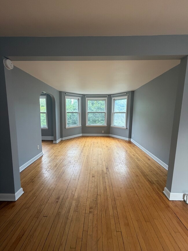 Photo - 2828 N Christiana Ave Unit 2nd Floor