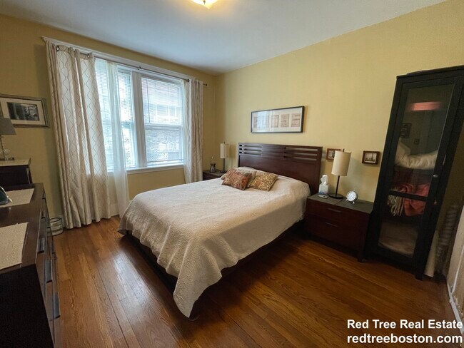 19 Colliston Rd
