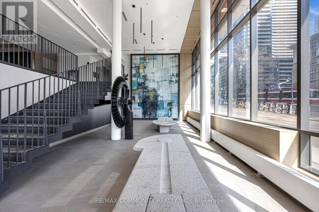 Photo - 15 Brunel Ct Unit 321