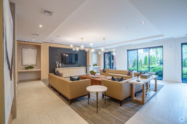 Clubroom - Hanover Stoneham