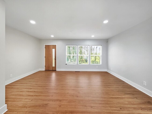 Photo - COMING SOON! Gorgeous 3 Bedroom 2 Bath ranch in Venetian Hills