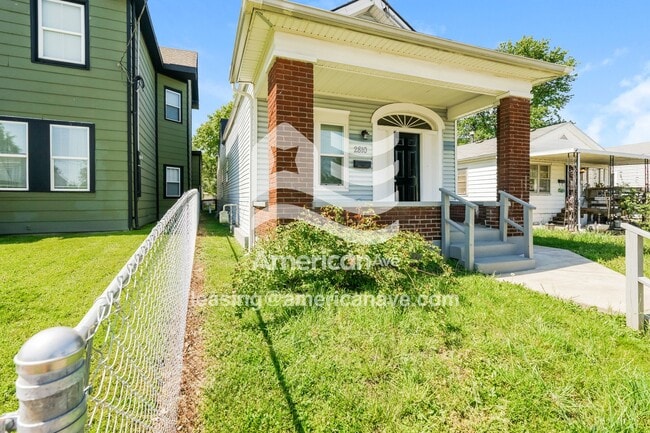 Photo - 2810 St Xavier St