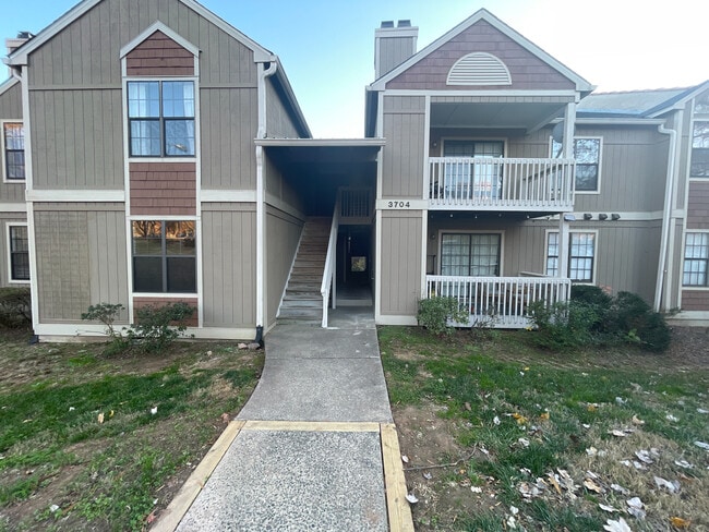 Photo - Room in Condo on Chimney Ridge Pl