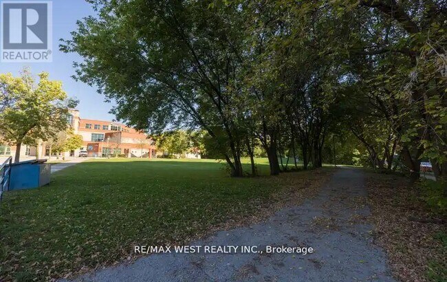 Photo - 85 Emmett Ave Unité 1509