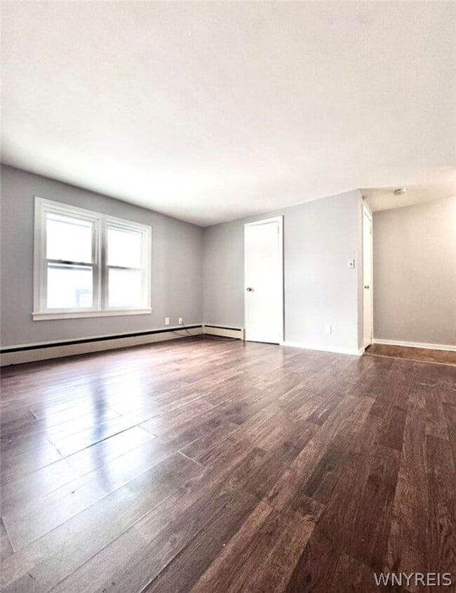 70 Harvey Ave