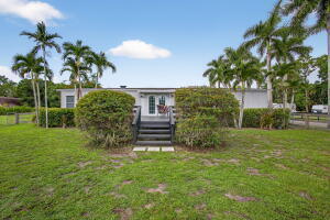 Building Photo - 1320 B Rd Rental