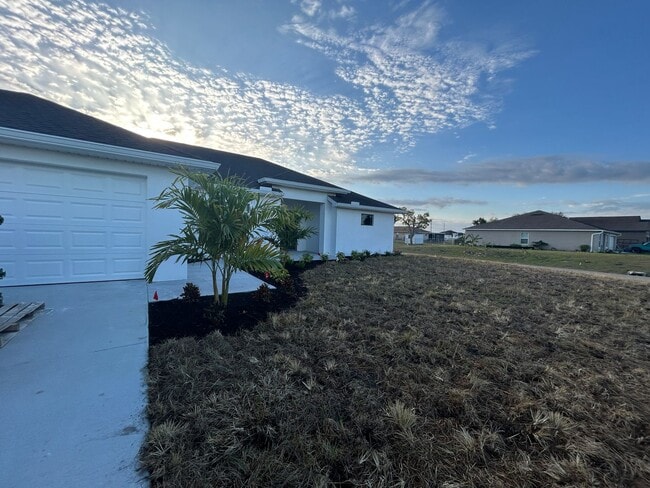 Photo - 2601 NE Juanita Pl