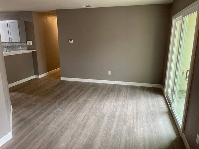 Photo - Remodeled 3/2 in near MoPac and Parmer Ln