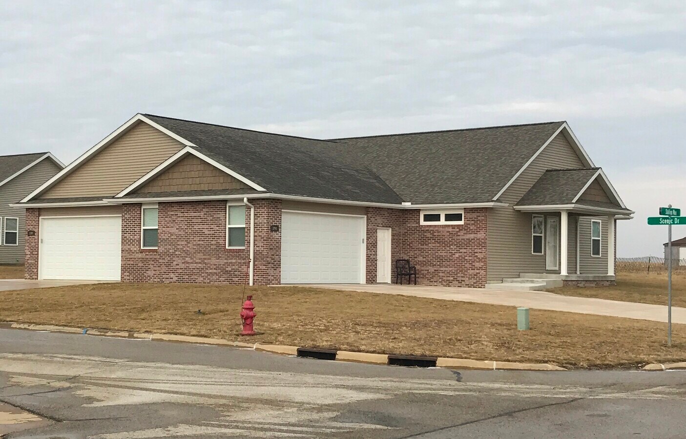 208 Stallion Way Townhome For Rent in Goodfield, IL