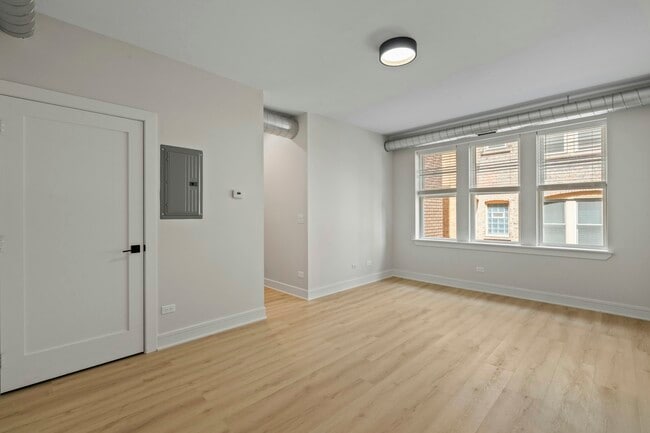 Photo - 432-436 S. Maple Ave, Unit 436 - 301 Unidad 436 - 301