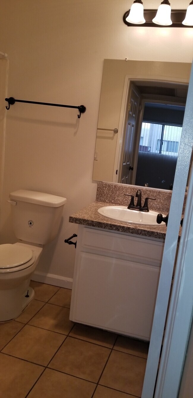 Sherman Grove Apartments Sunland, CA