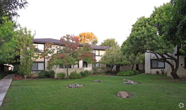 Photo - Arbolinda Apartments