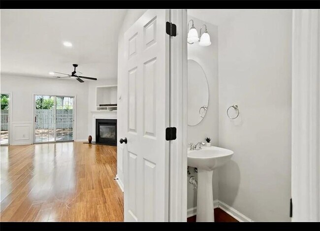 Photo - 1384 Dolcetto Trce