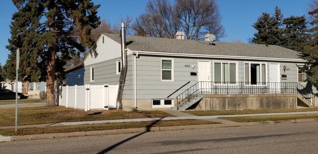 Photo - 1602 Hanaford Ave