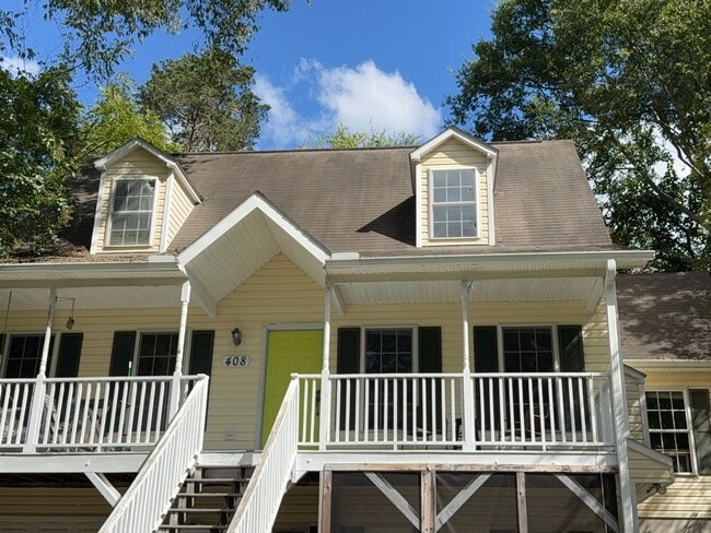 Photo - 408 Mitchell Ln