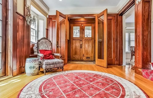 Photo - 166 Huntington St