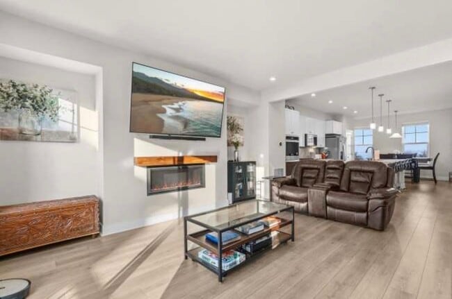 Photo - 1581 Sandpiper Bay Lp