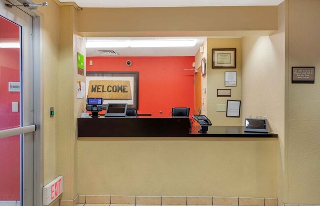 Furnished Studio-Austin - Round Rock - North