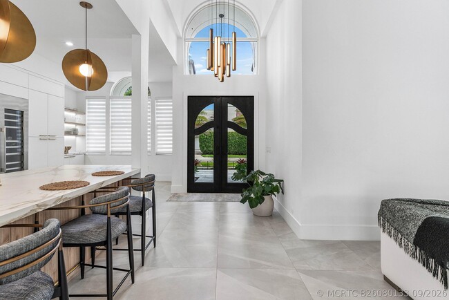 2550 NW 28th St