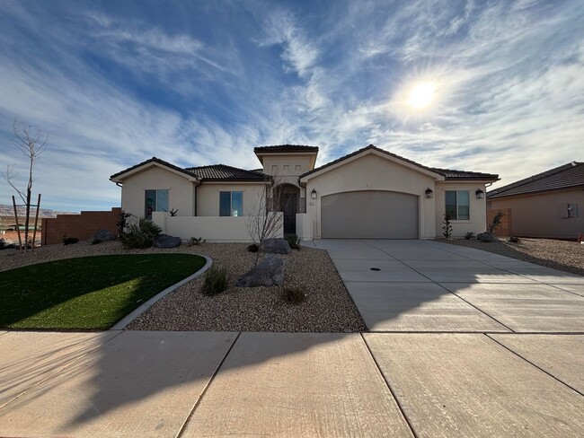 BRAND NEW HOME BY SAND HOLLOW FOR RENT! - BRAND NEW HOME BY SAND HOLLOW FOR RENT!